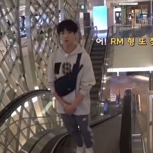 Meet your Posher, Jenni